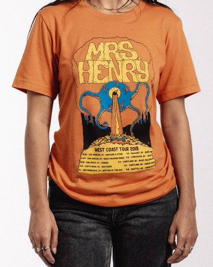 Mrs. Henry – West Coast Tour 2018 T-Shirt (Orange or Red) | Artwork by Alex Lexicon